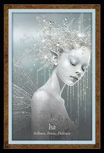 Load image into Gallery viewer, The Faery Forest: An Oracle of the Wild Green World