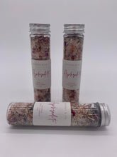 Load image into Gallery viewer, Aphrodite Bath Soak - BESPELL & CO.