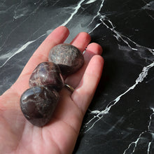 Load image into Gallery viewer, Garnet Tumble Stone (large) - BESPELL & CO.
