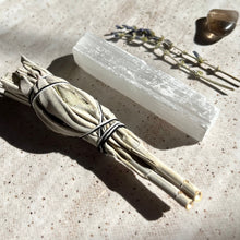 Load image into Gallery viewer, Travel Crystal Smudge Kit