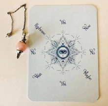 Load image into Gallery viewer, Intuitively Chosen Pendulum with a Divination Card -