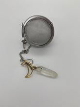 Load image into Gallery viewer, Quartz Crystal Tea Infuser